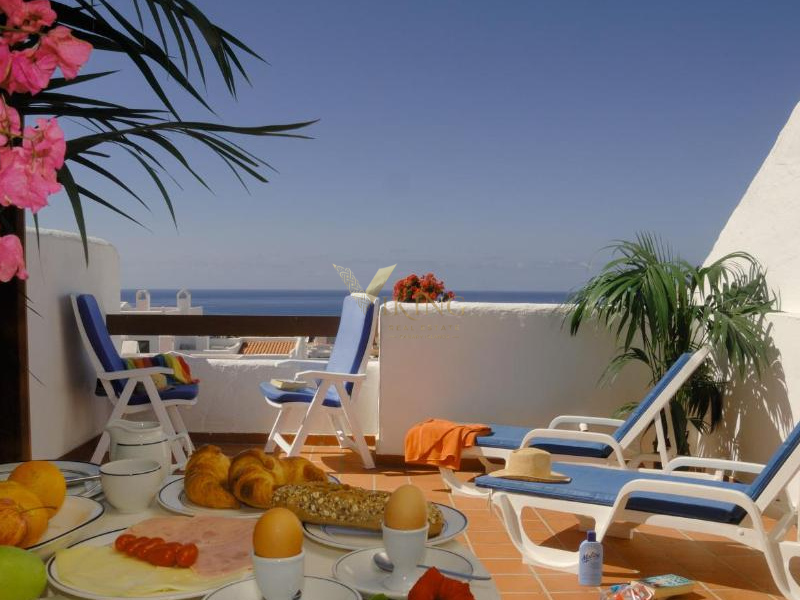 Spectacular sea-view holiday apartments with guaranteed rental income – Los Cristianos.