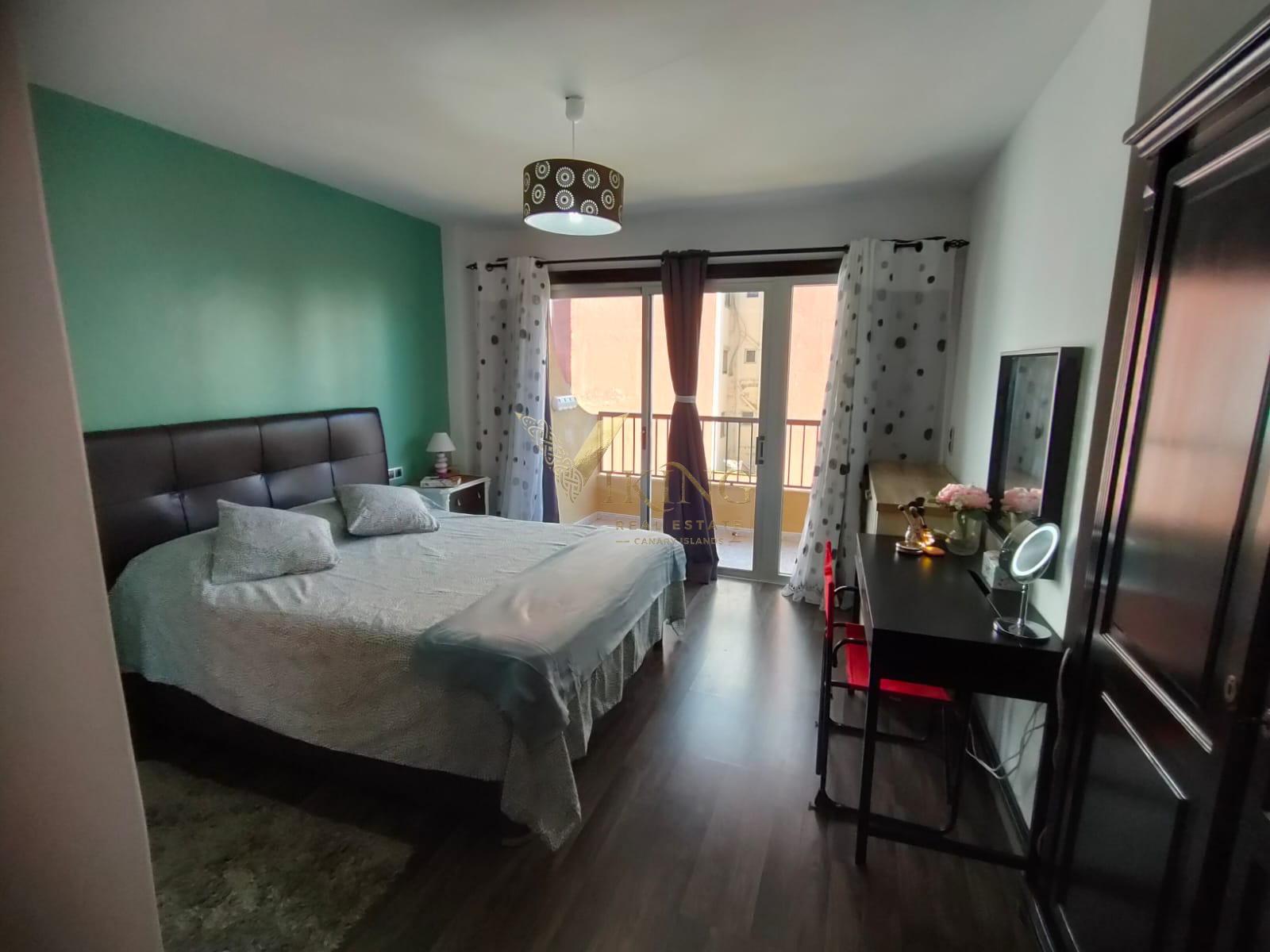 Spacious 2 bedroom apartment in El Medano – Tenerife