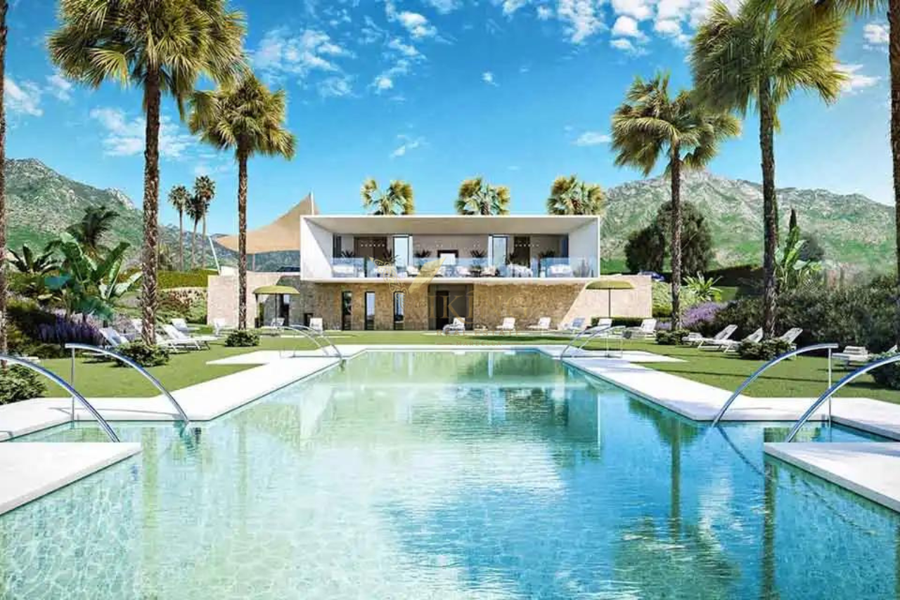 Magnificent 4 Bedroom Home with Big Blue – Costa del Sol
